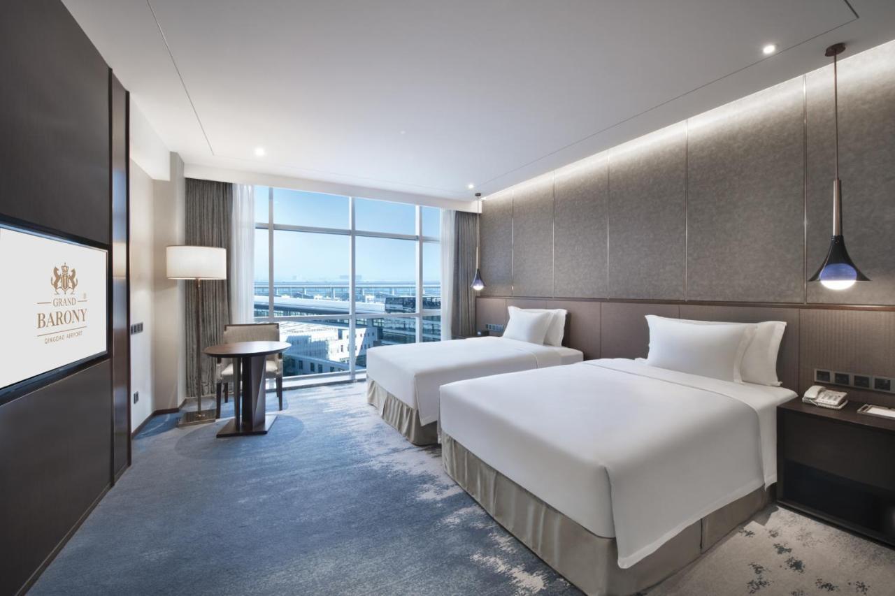Grand Barony Qingdao Airport Hotel Екстериор снимка