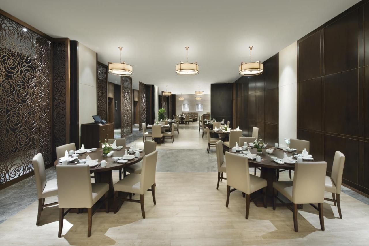Grand Barony Qingdao Airport Hotel Екстериор снимка